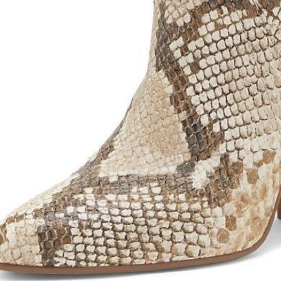🐍 PYTHON VINCE CAMUTO BOOTIES - Picture 11 of 11